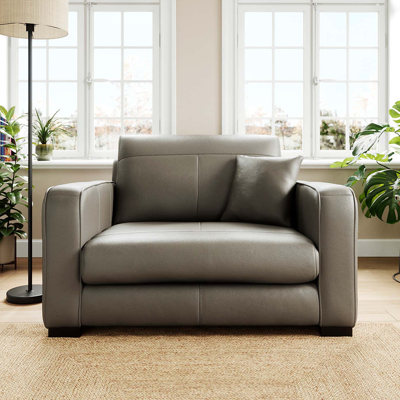 Carson Classic Leather Snuggle Chair