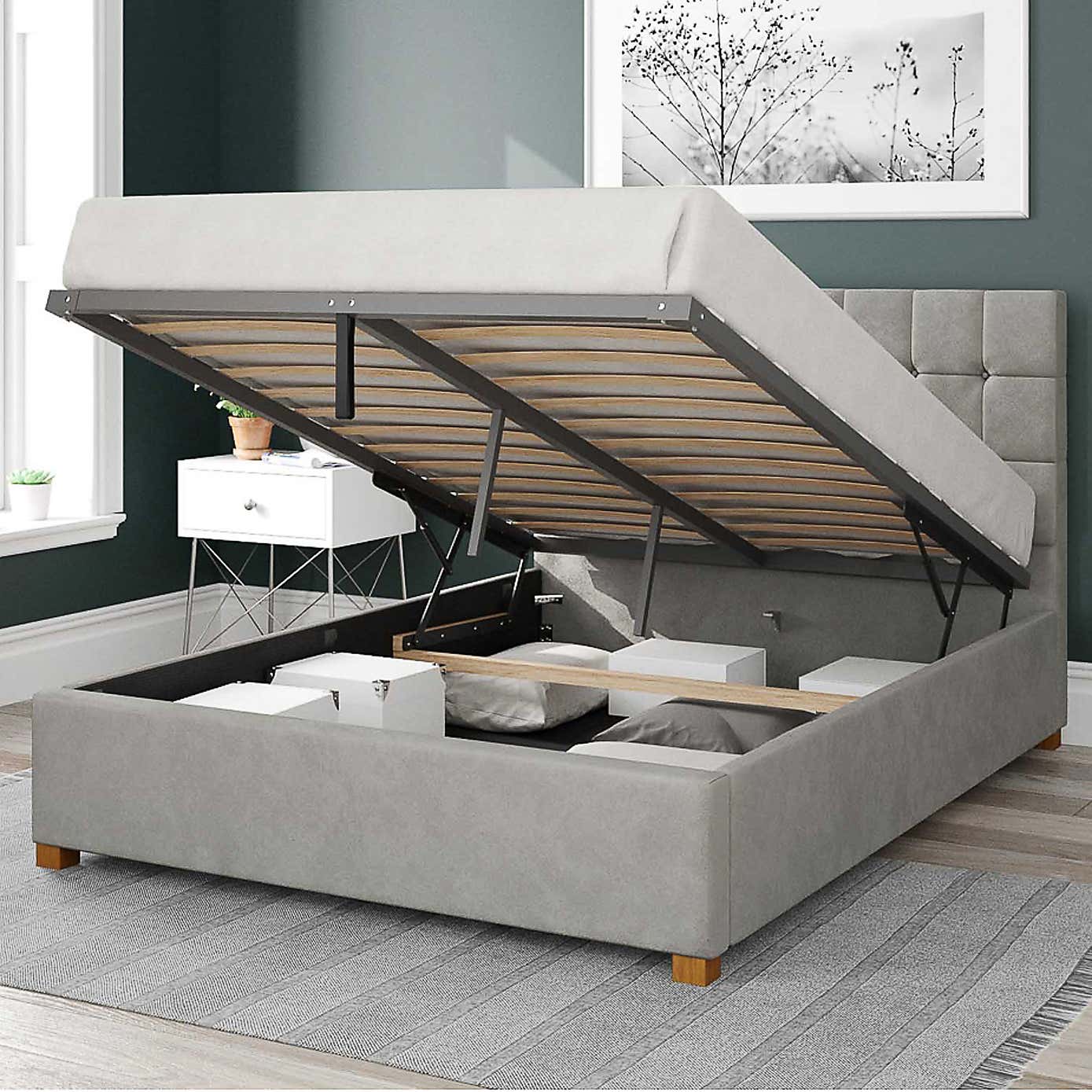 Sinatra Plush Velvet Ottoman Bed