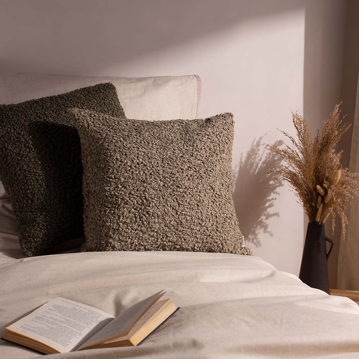 Yard Cabu Square Cushion