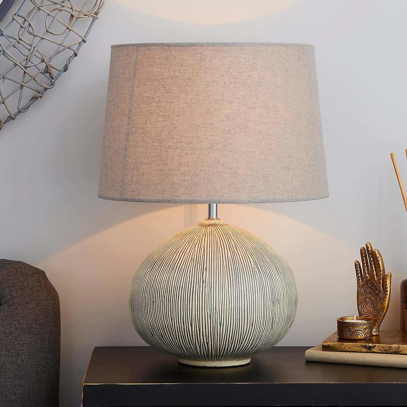Dahlia Scratched Resin Grey Table Lamp