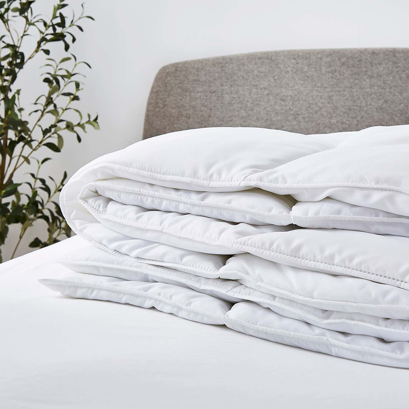 Fogarty Temperature Balance 4.5 Tog Summer Duvet