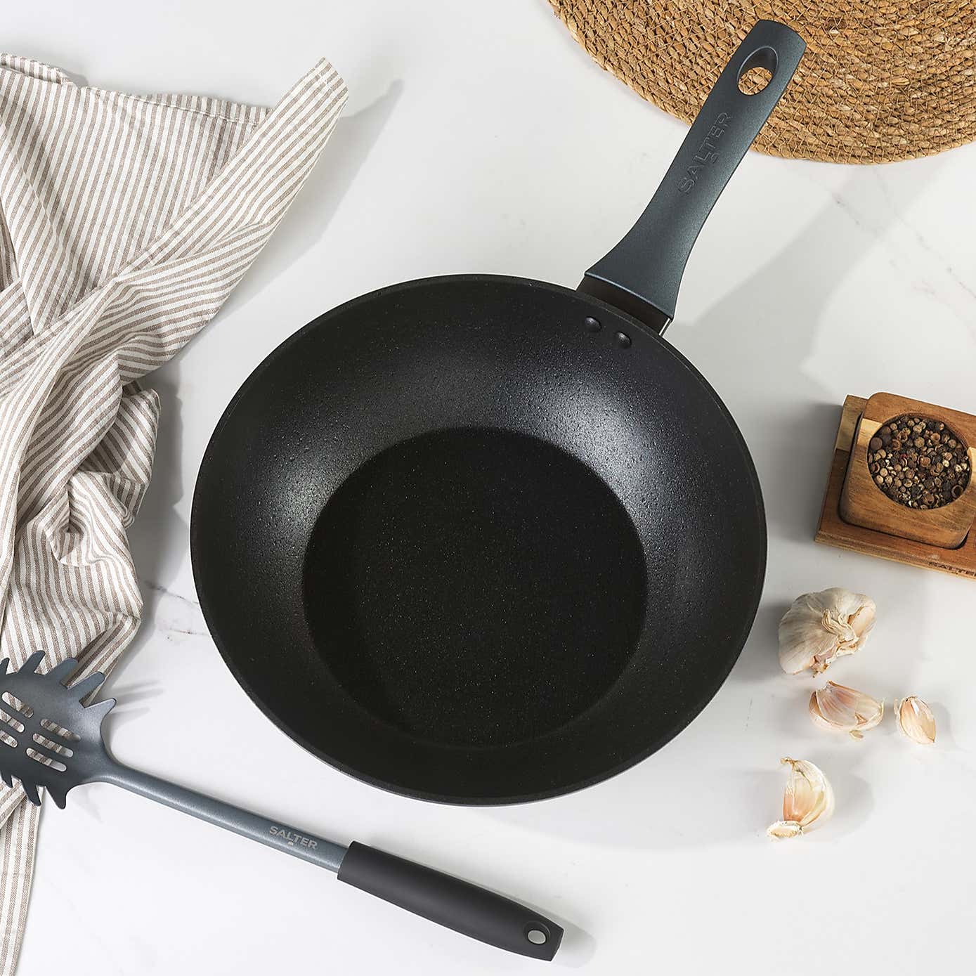 Salter Megastone 28cm Aluminium Stir Fry Pan