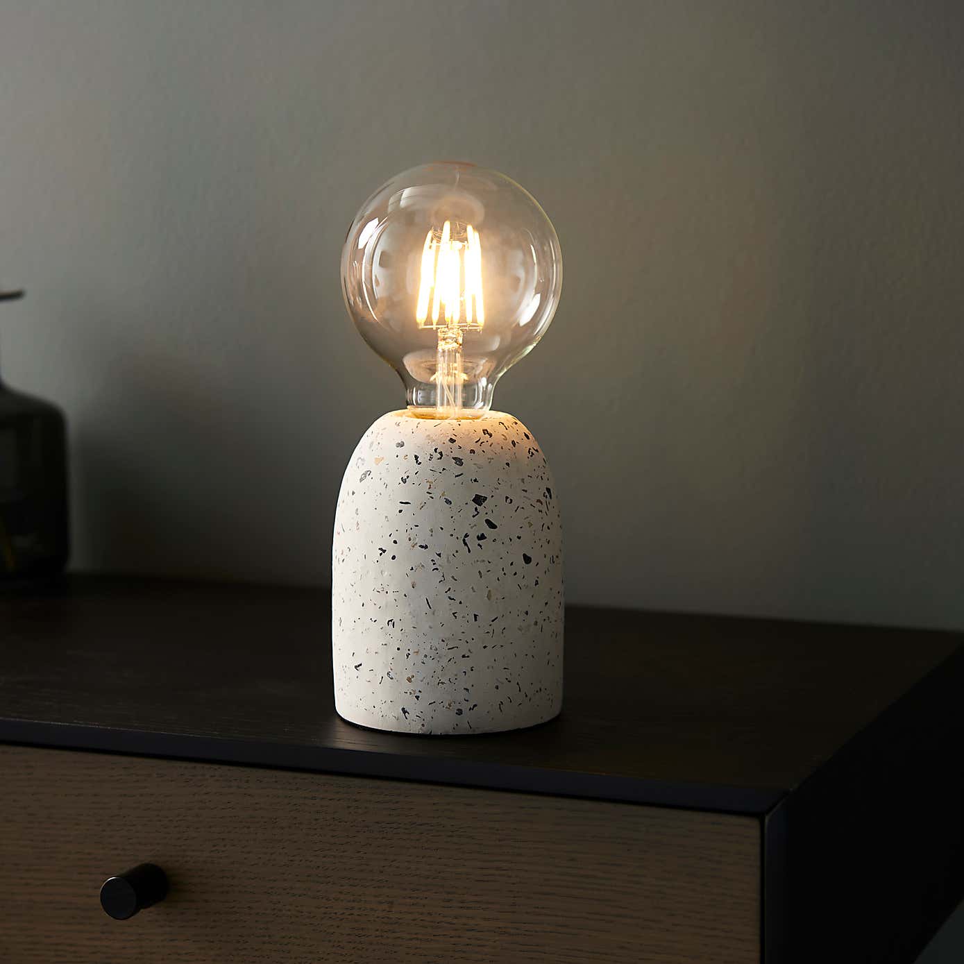 Chatom Table Lamp