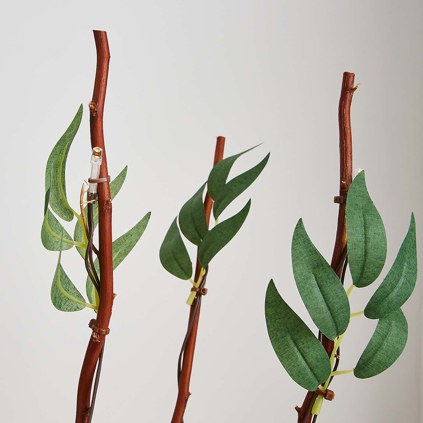 Artificial Leaf 20 LED Twig Tree