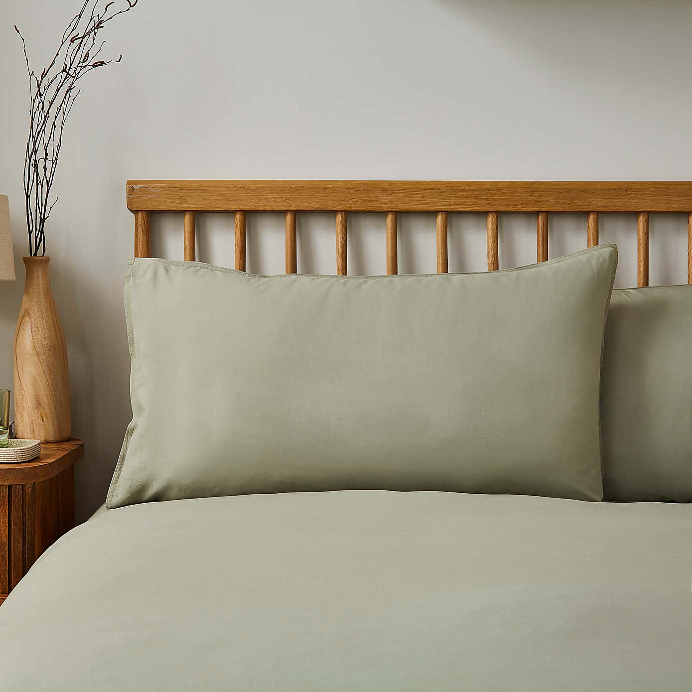 Super Soft Washed Microfibre Plain Standard Pillowcase Pair
