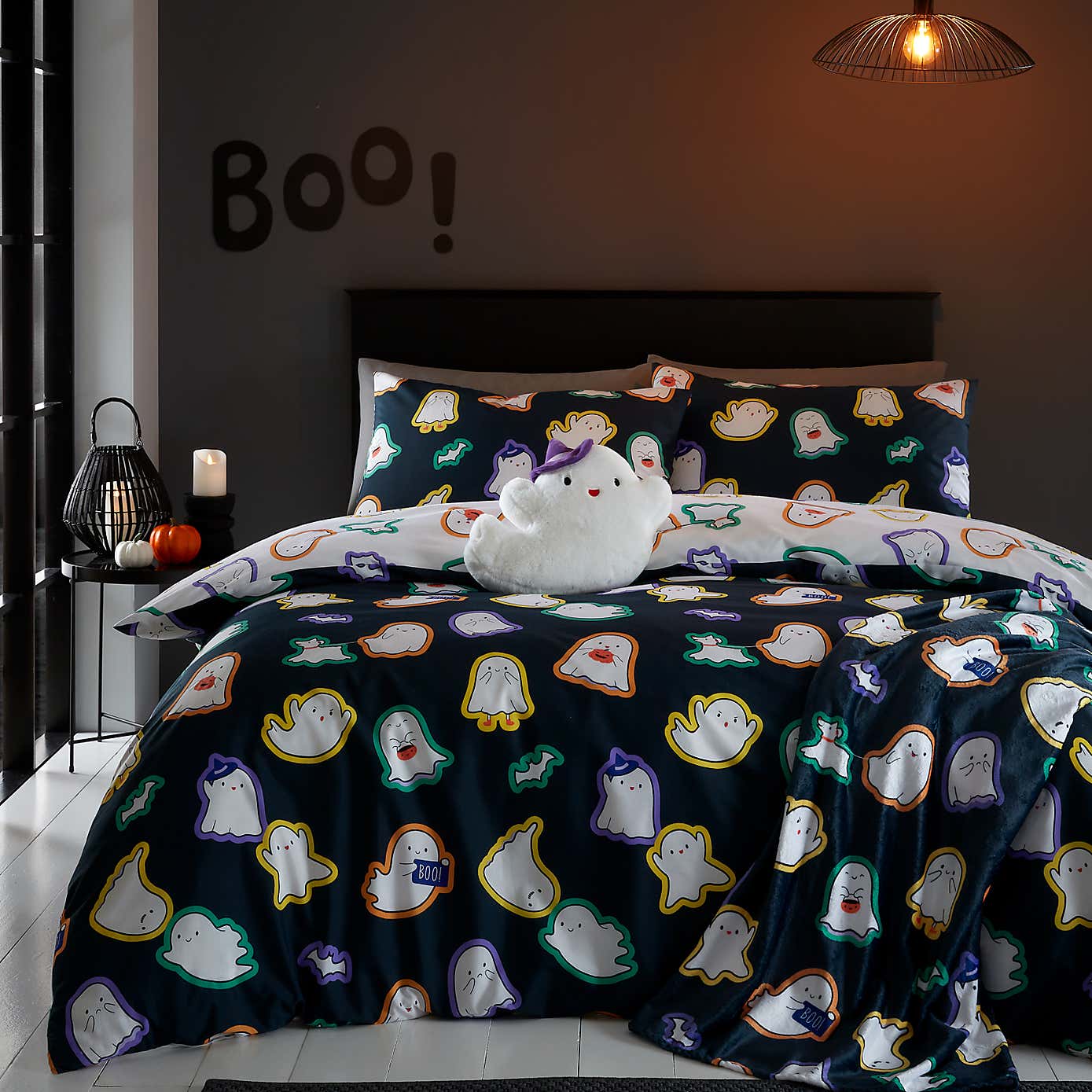 Catherine Lansfield Halloween Ghosts Cushion