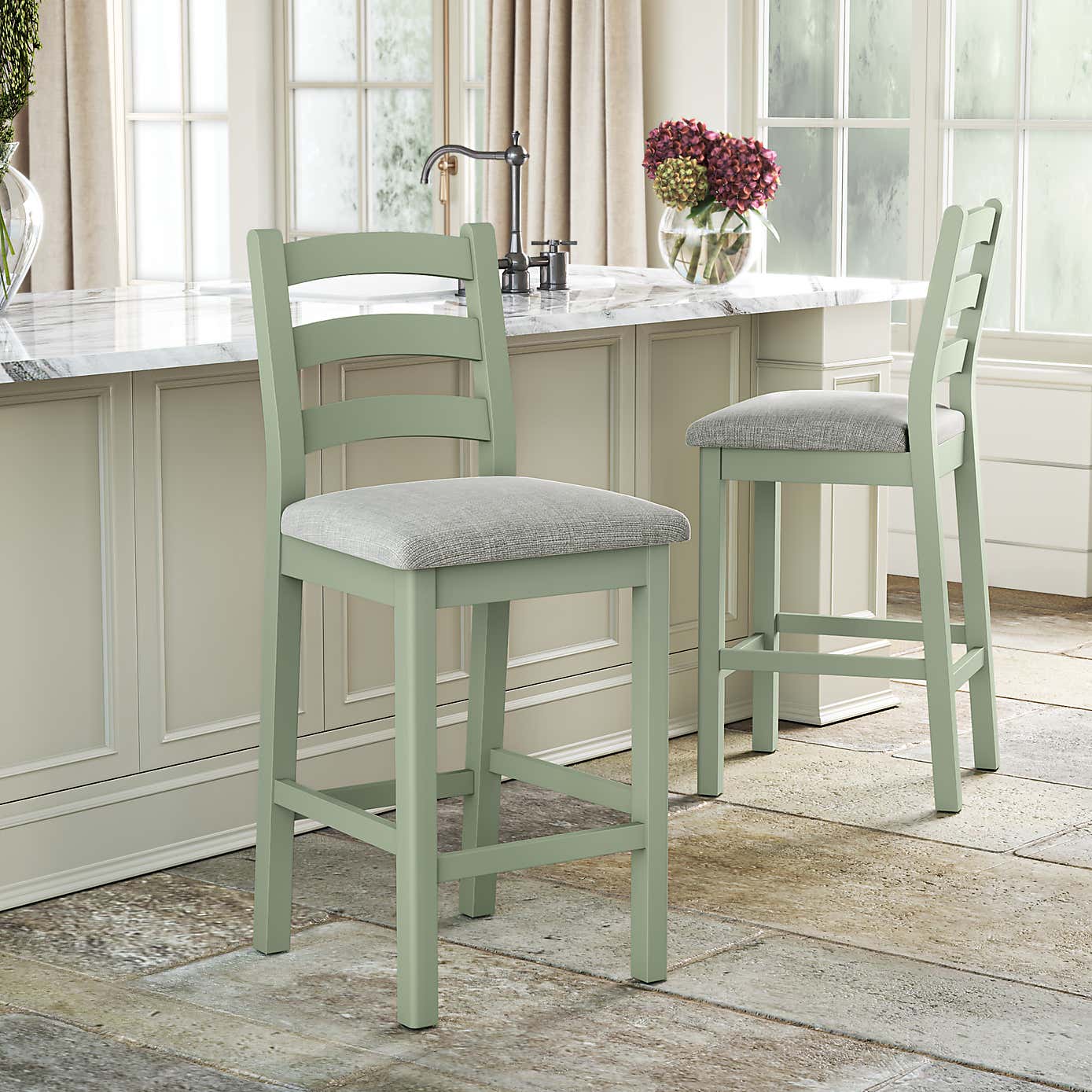 Salcombe Counter Height Bar Stool, Pine
