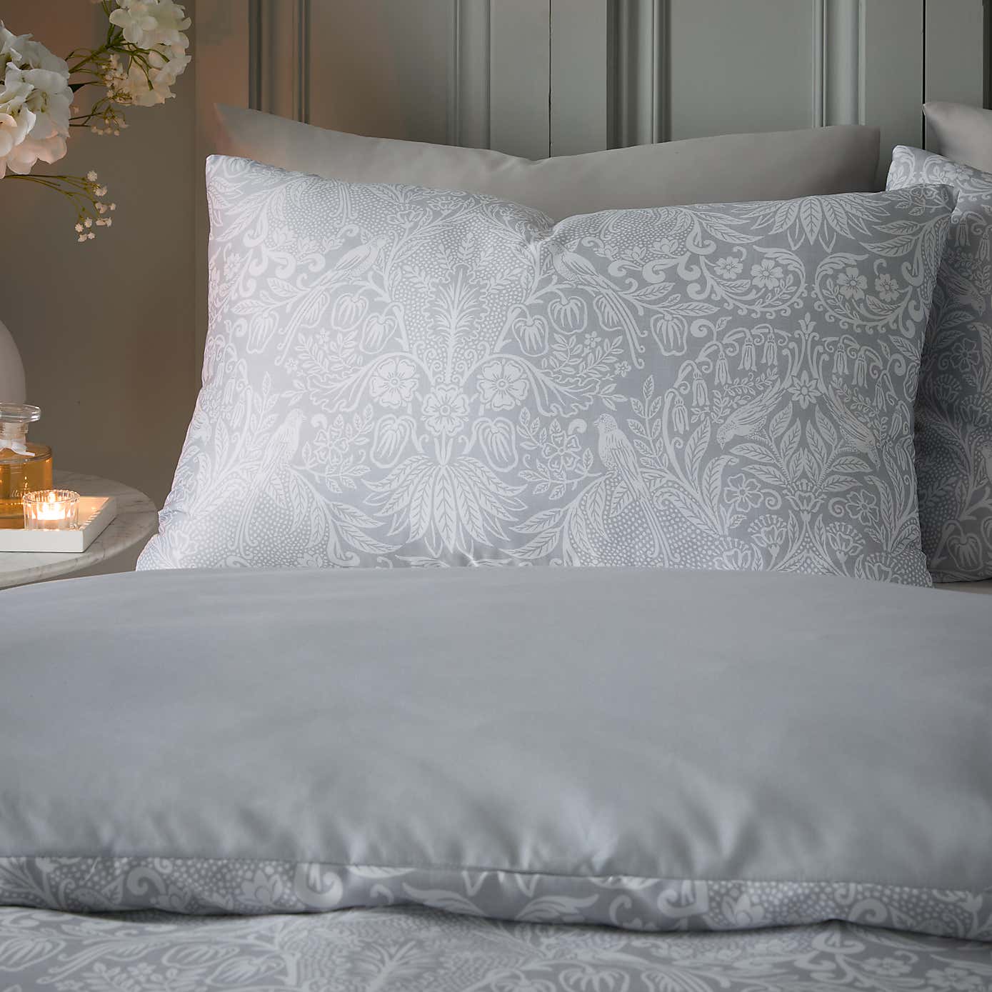 Emelie Duvet Cover and Pillowcase Set