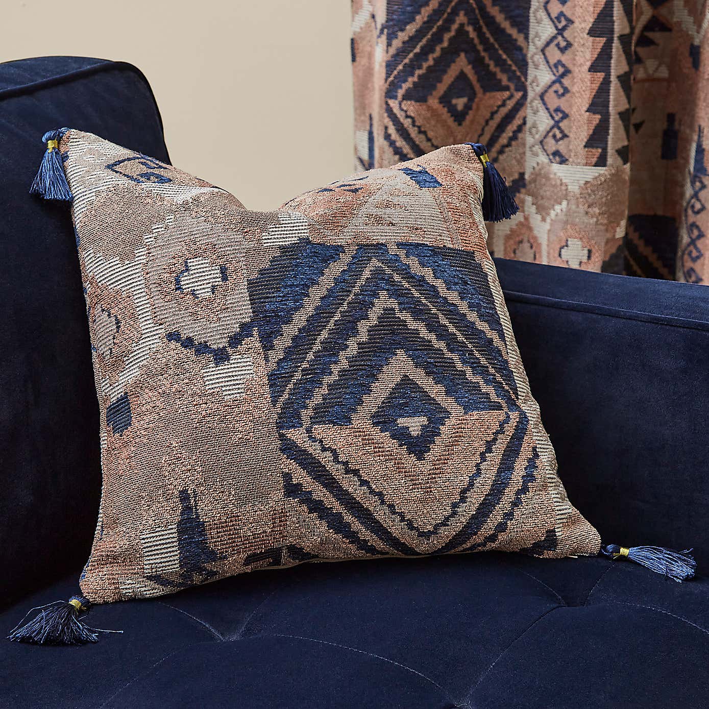 Evander Chenille Jacquard Cushion