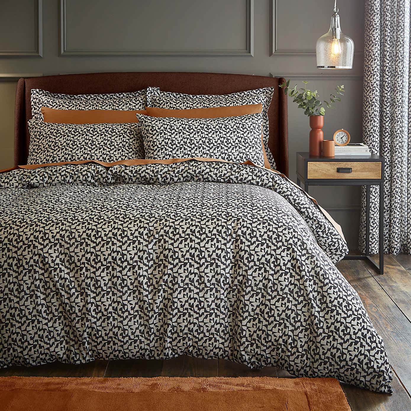 Valter Mino Geometric Duvet Cover & Pillowcase Set