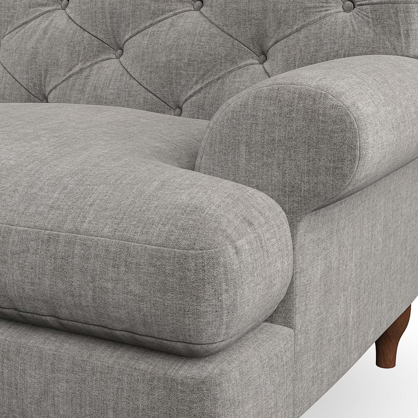 Canterbury Snuggle Chair