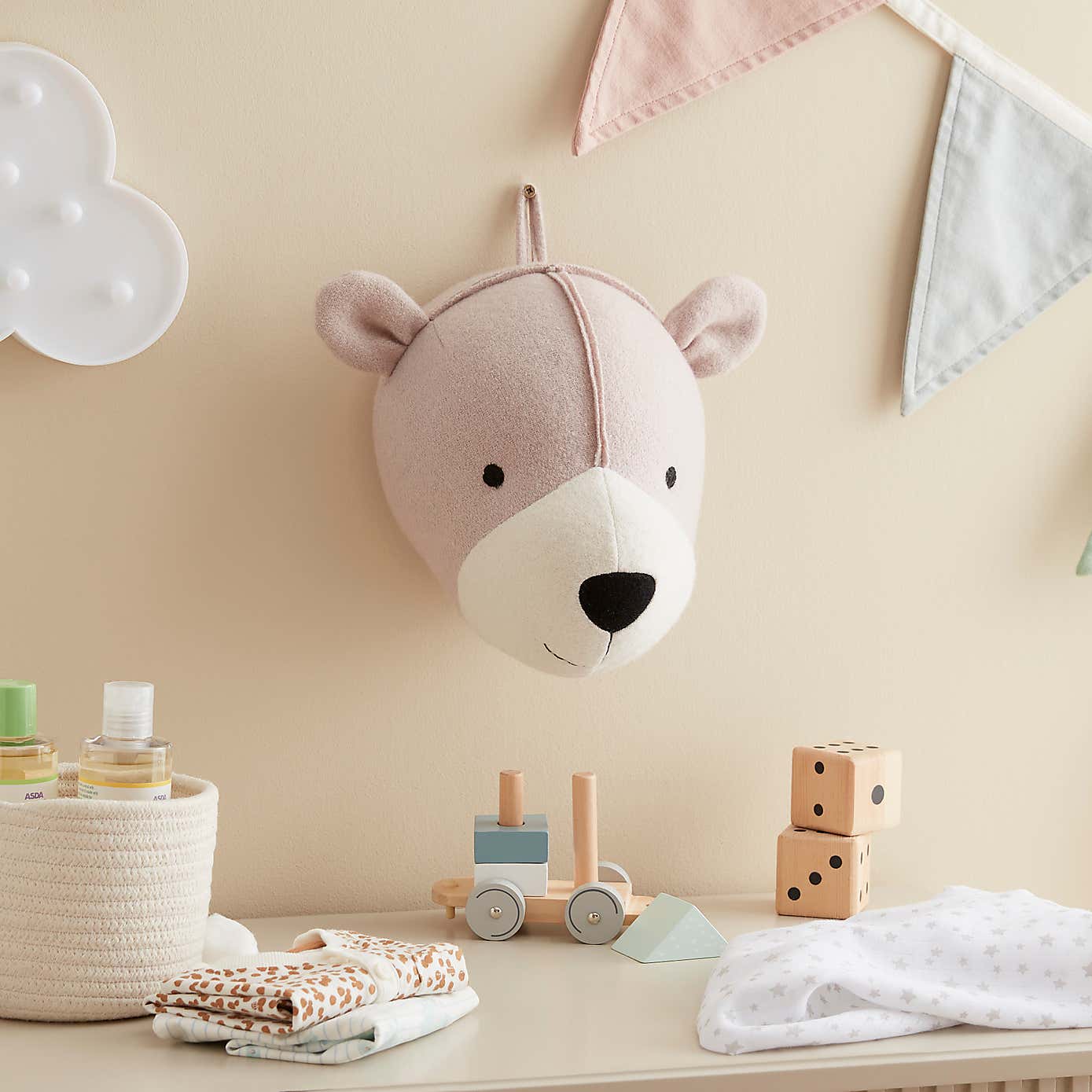 Bear Wall Head