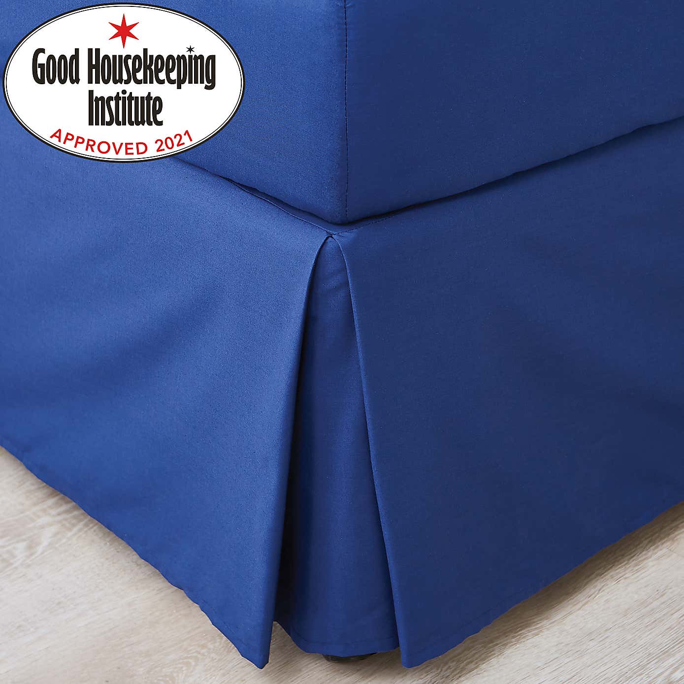 Non Iron Plain Dye Navy Pleated Divan