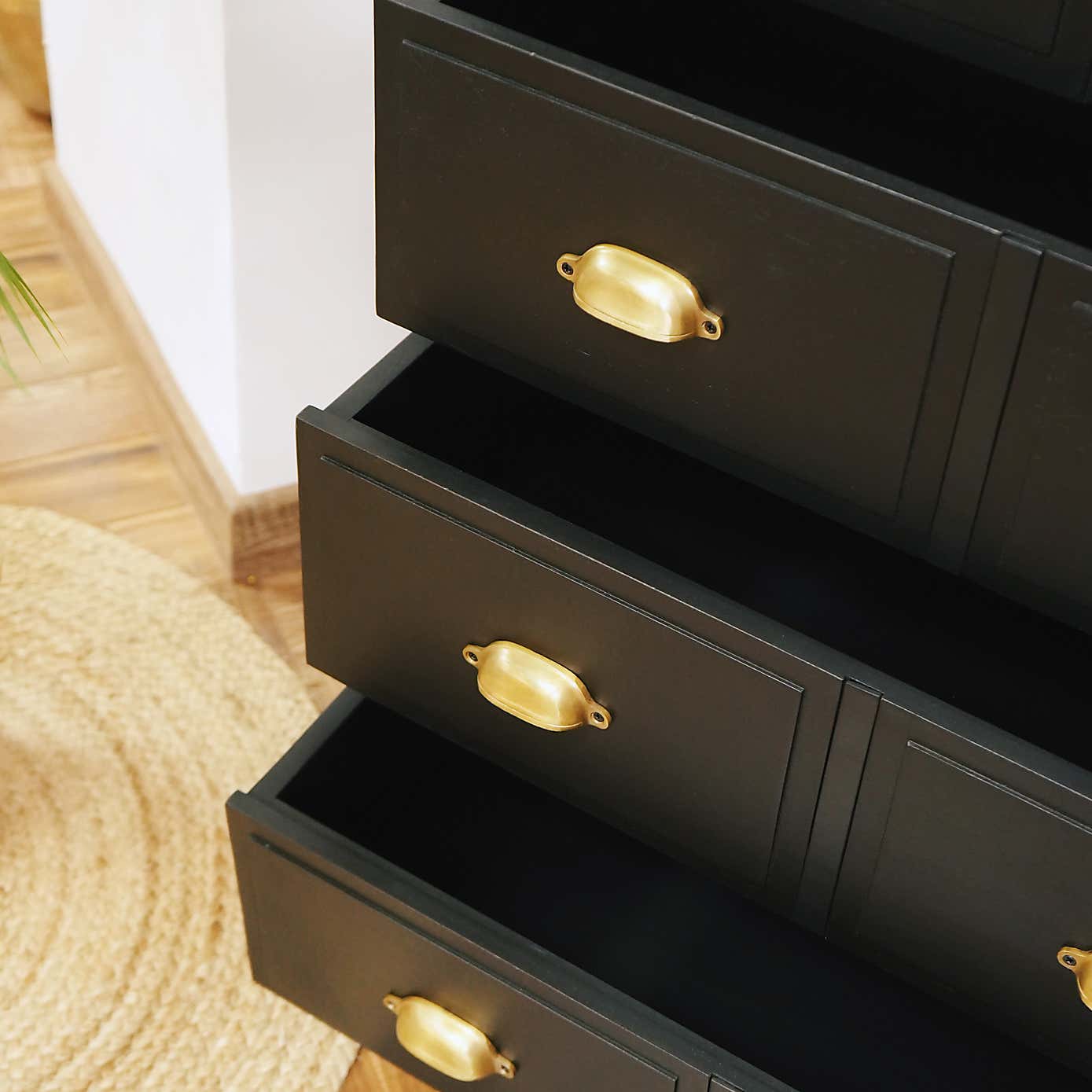Fenway 4 Drawer Chest