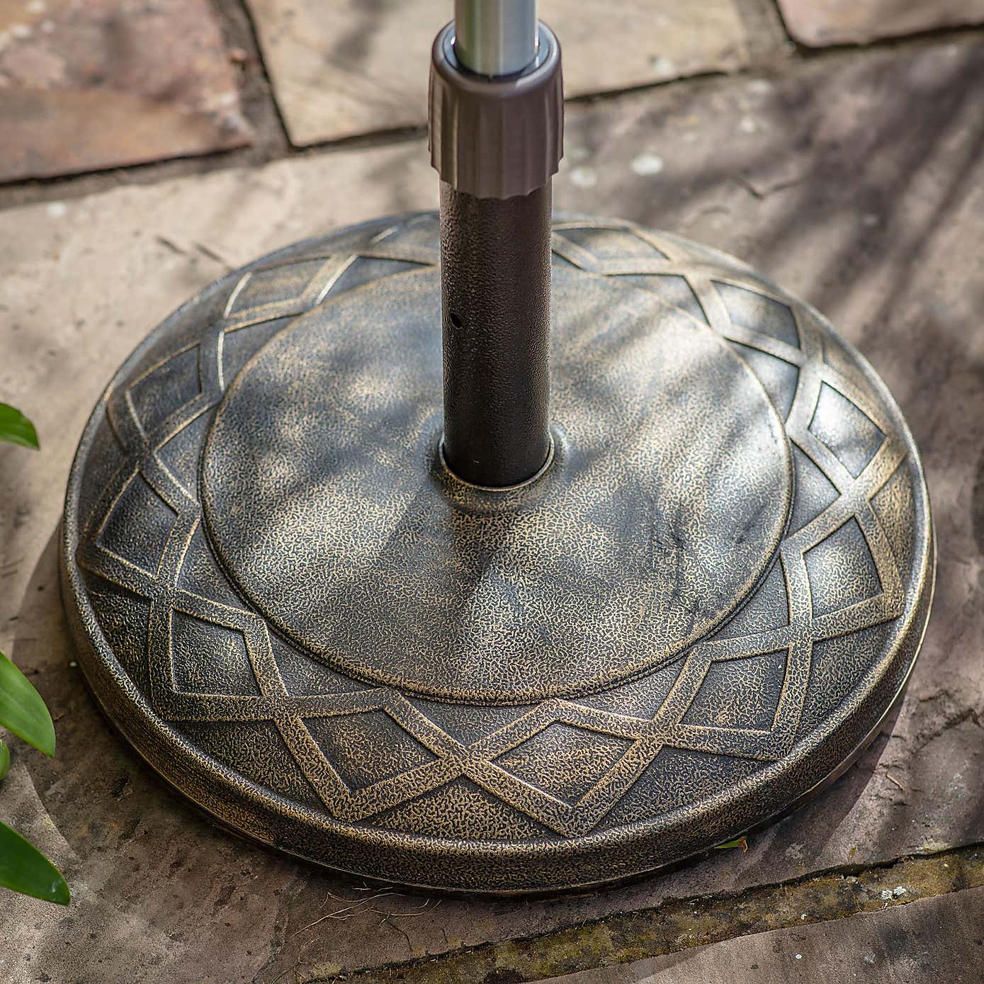 Lecco Parasol Base