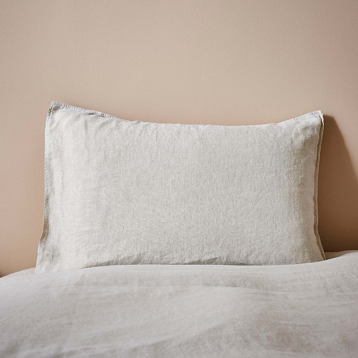 Edited Life Linen Standard Pair of Pillowcases