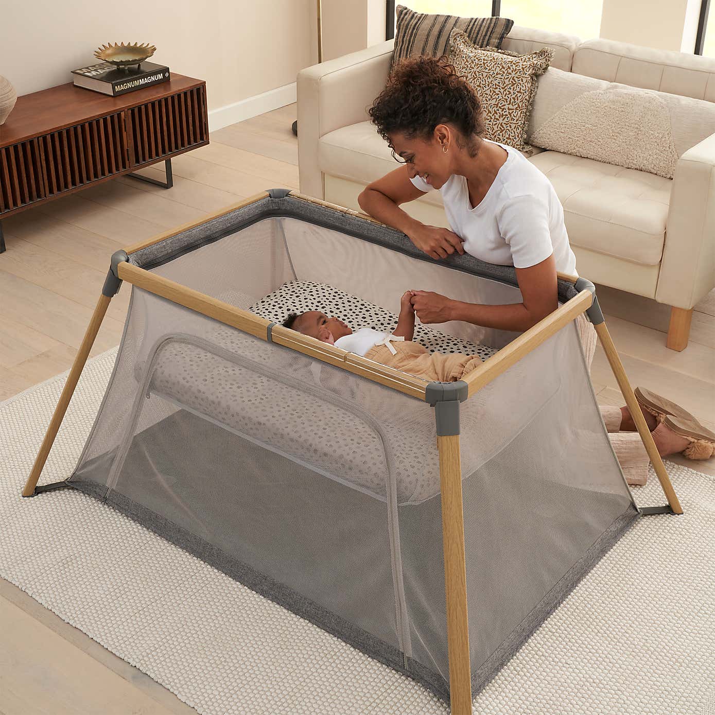 Tutti Bambini CoZee Go Crib