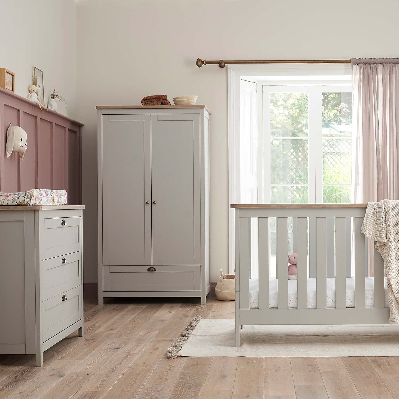 Tutti Bambini Verona 3 Piece Nursery Furniture Set