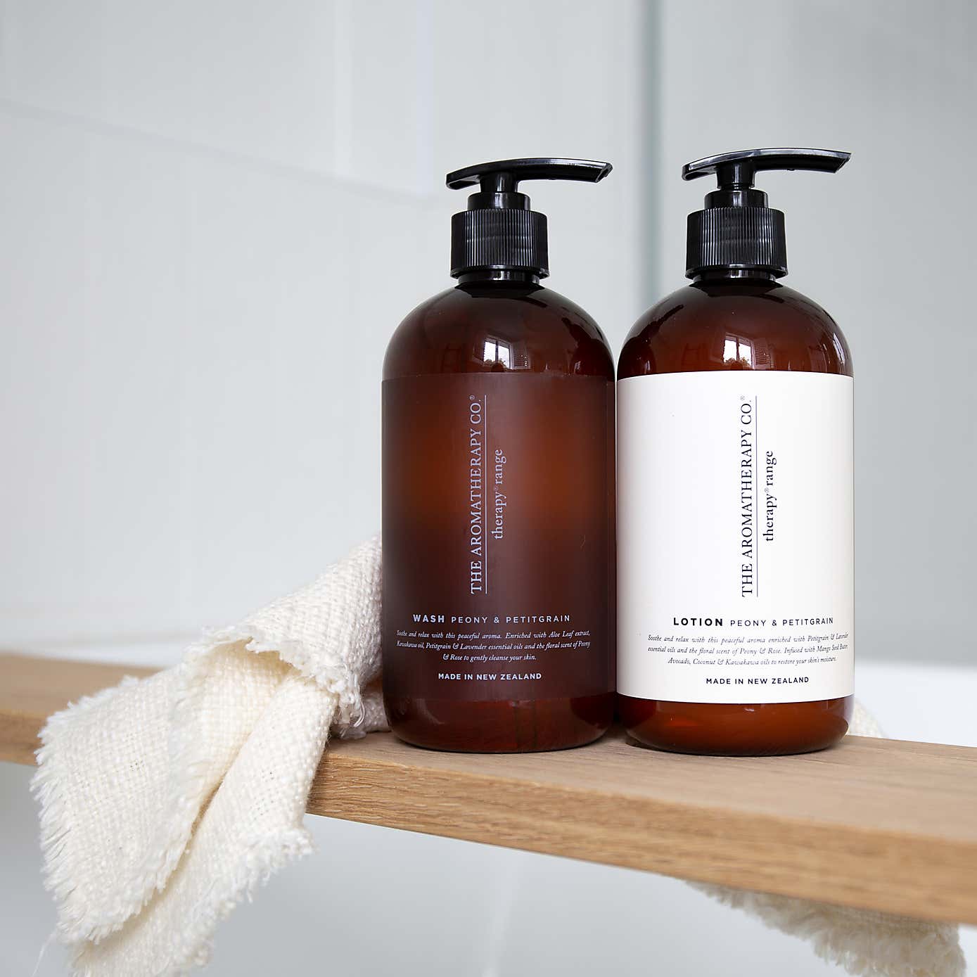 The Aromatherapy Co Therapy Soothe Peony & Petitgrain Hand & Body Wash