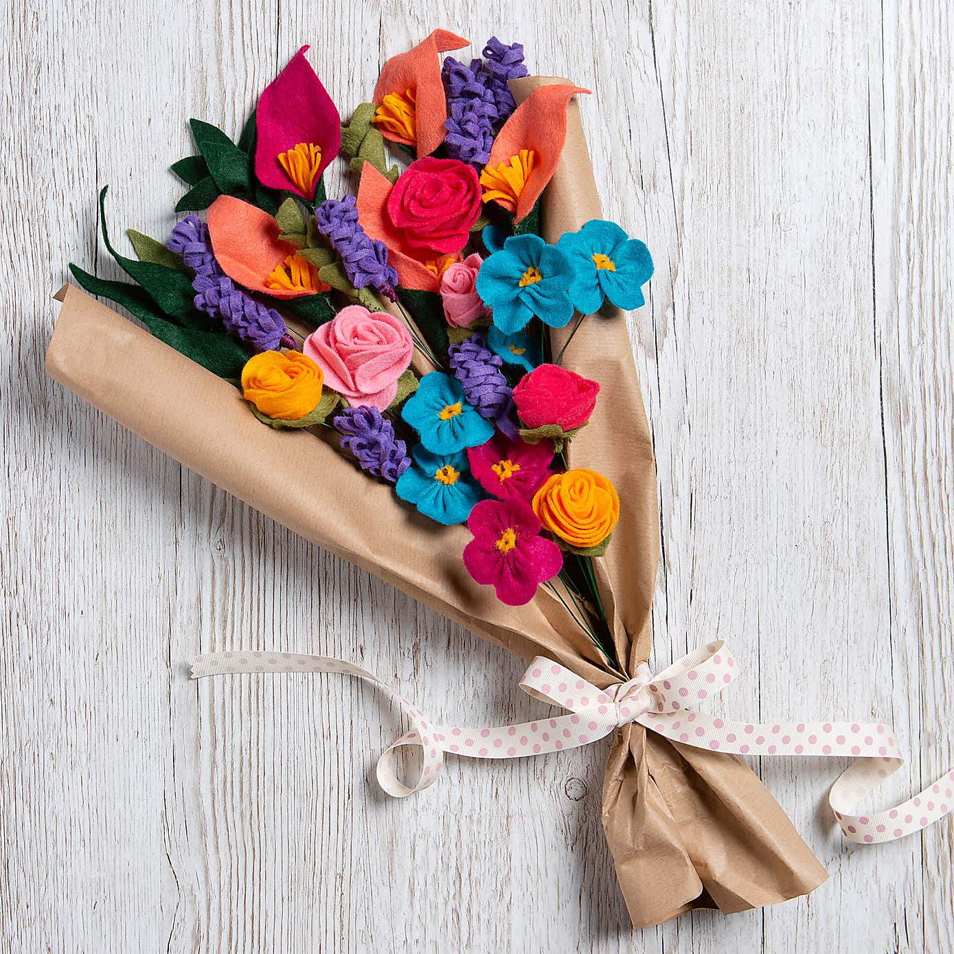 Wool Couture A Bouquet of Flowers