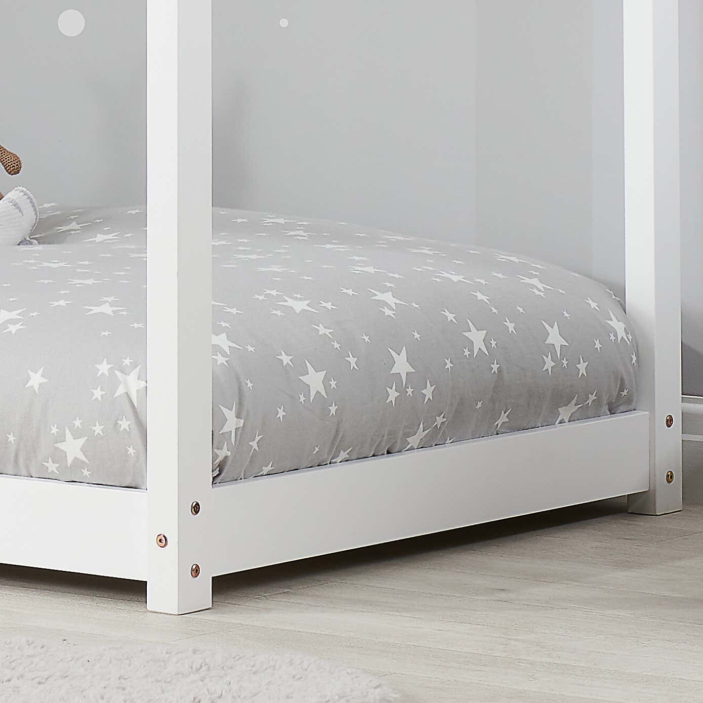 House Bed Single