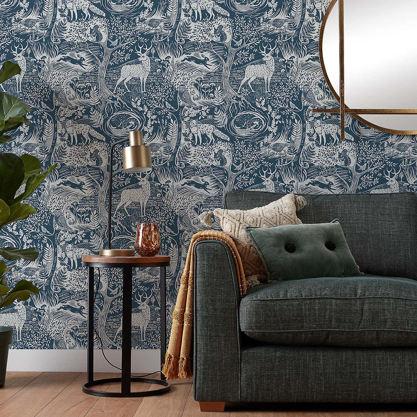 Furn. Winter Woods Wallpaper