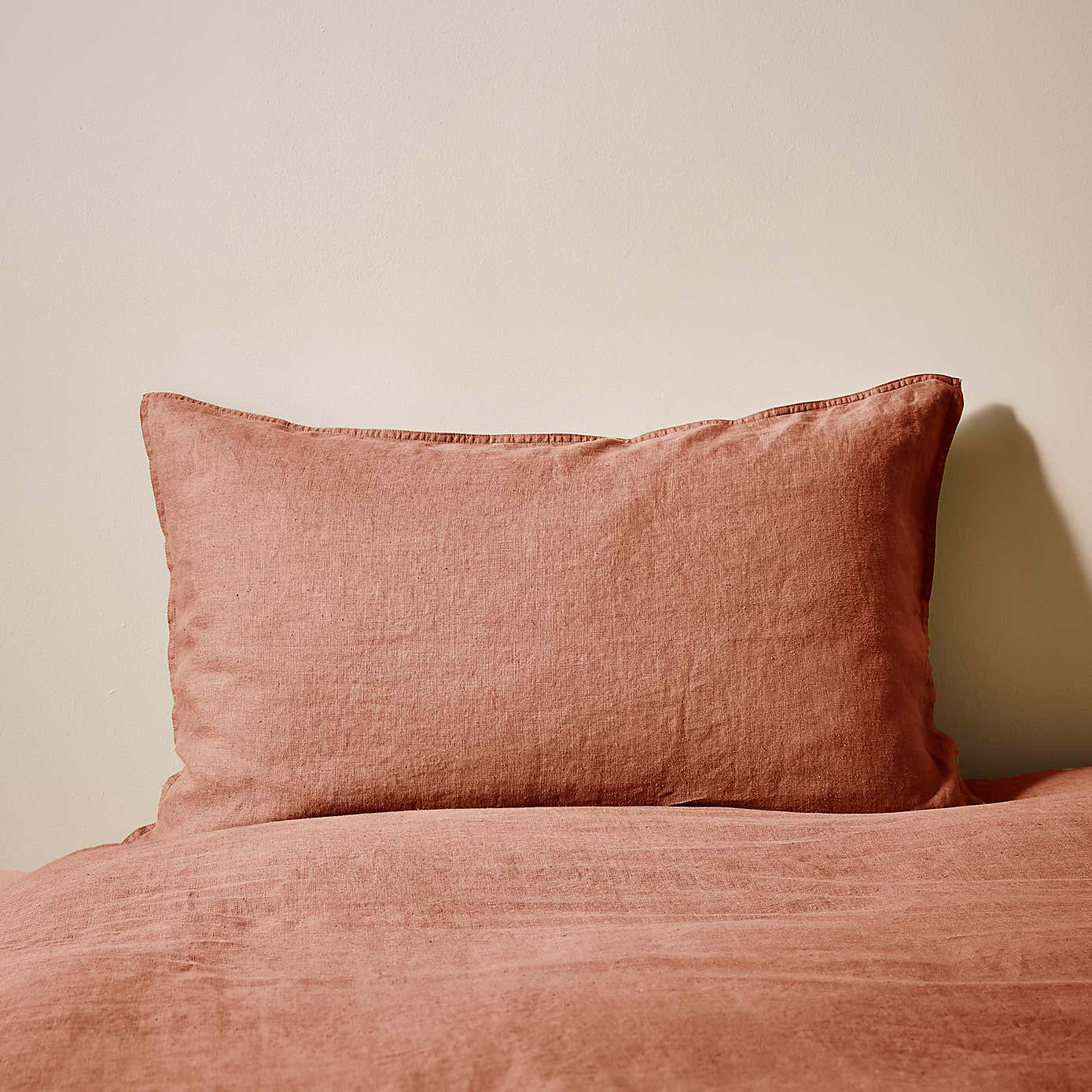 Edited Life Linen Standard Pair of Pillowcases
