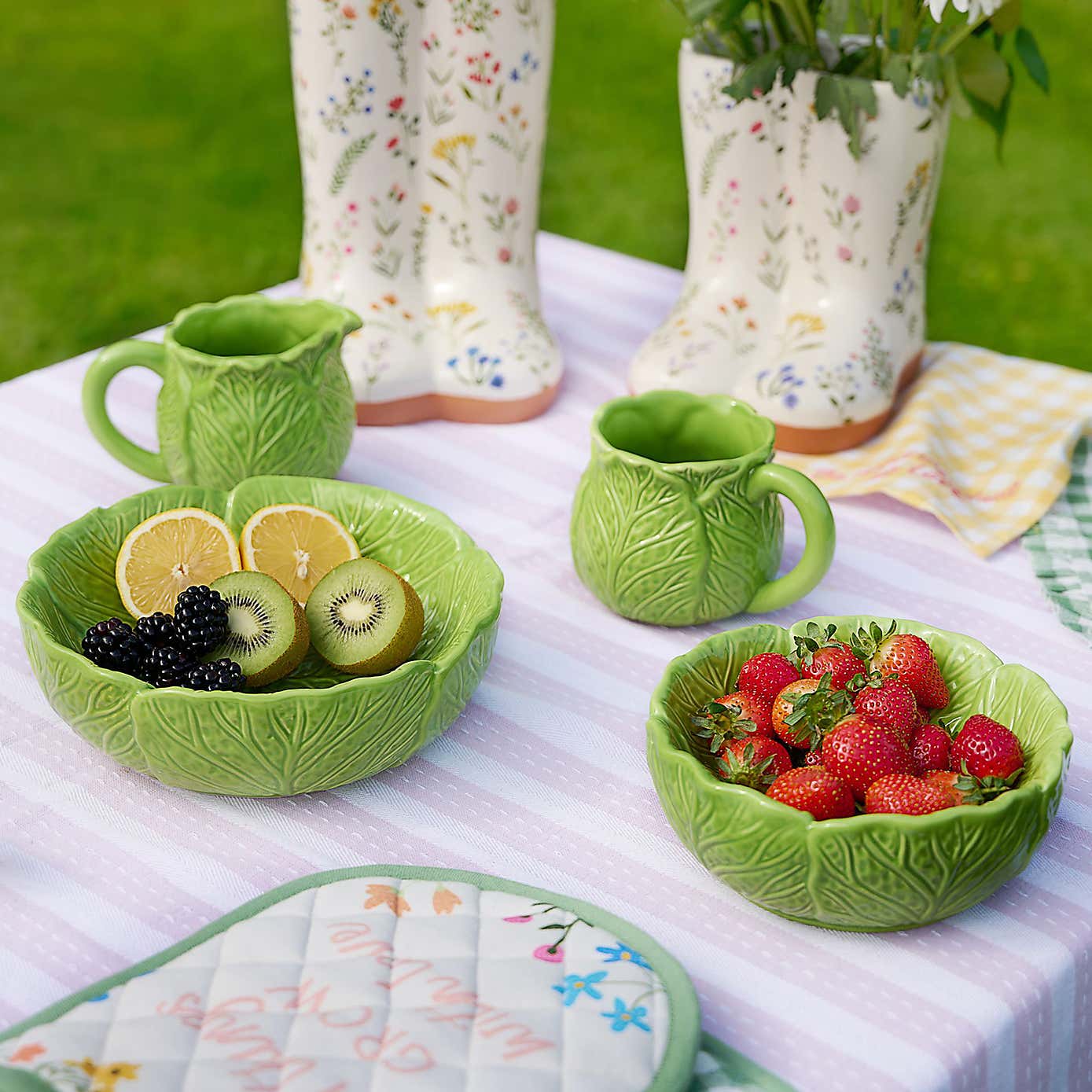 The Cottage Garden Cabbage Planter Storage Jar