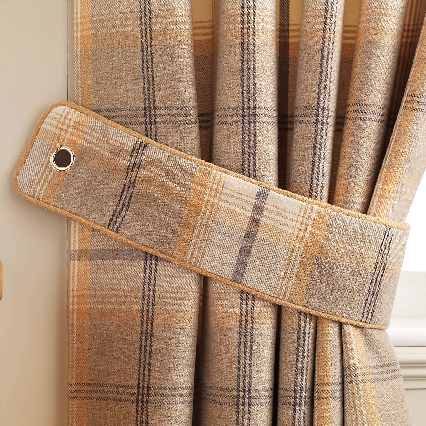 Highland Check Tiebacks