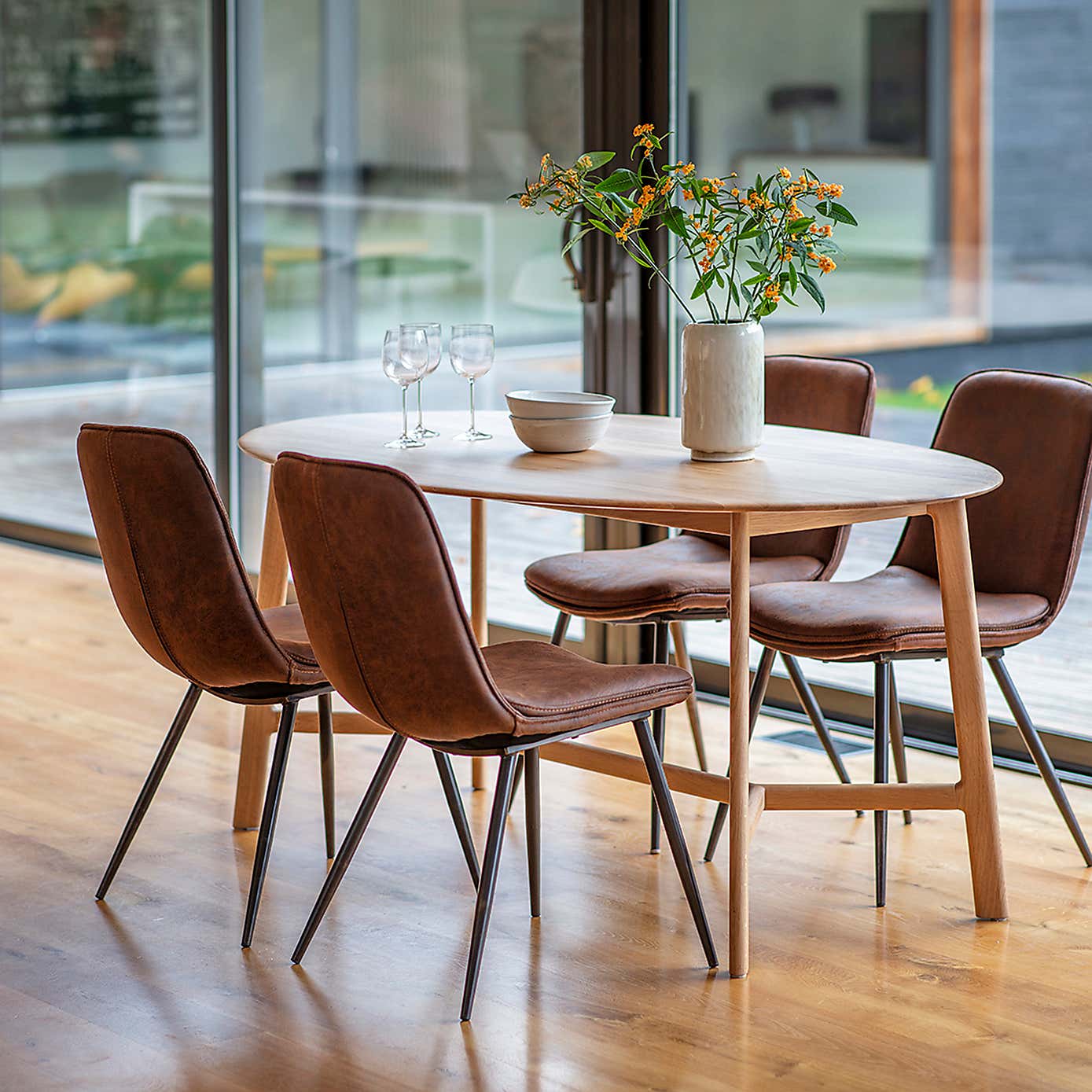 Hinton Oval Oak Dining Table
