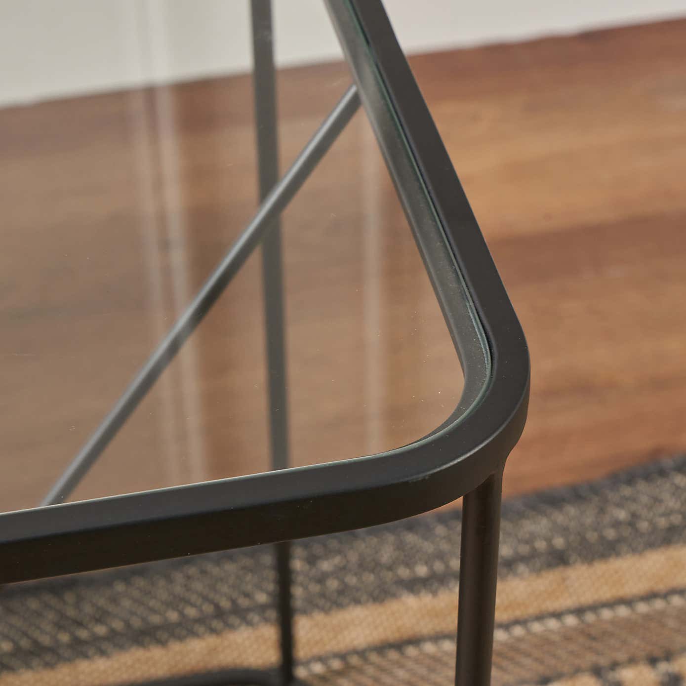 Roxy Side Table