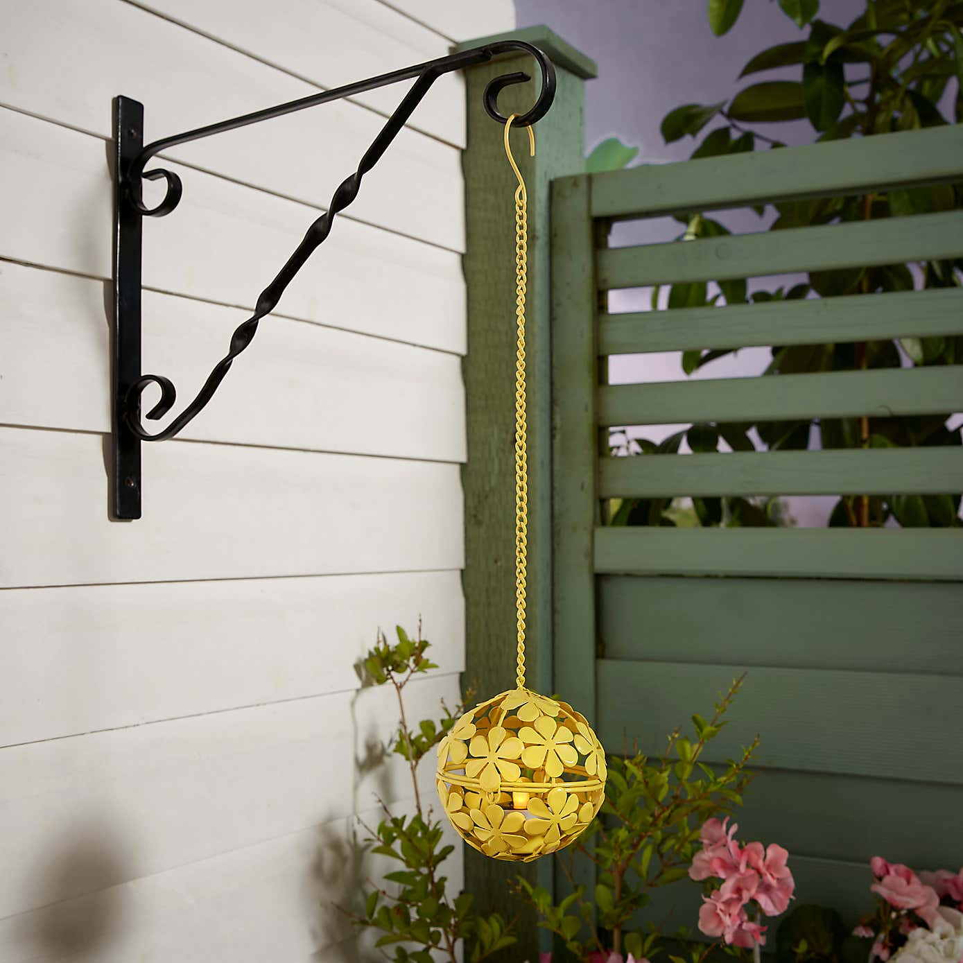 Hanging Flower Indoor Outdoor LED Light