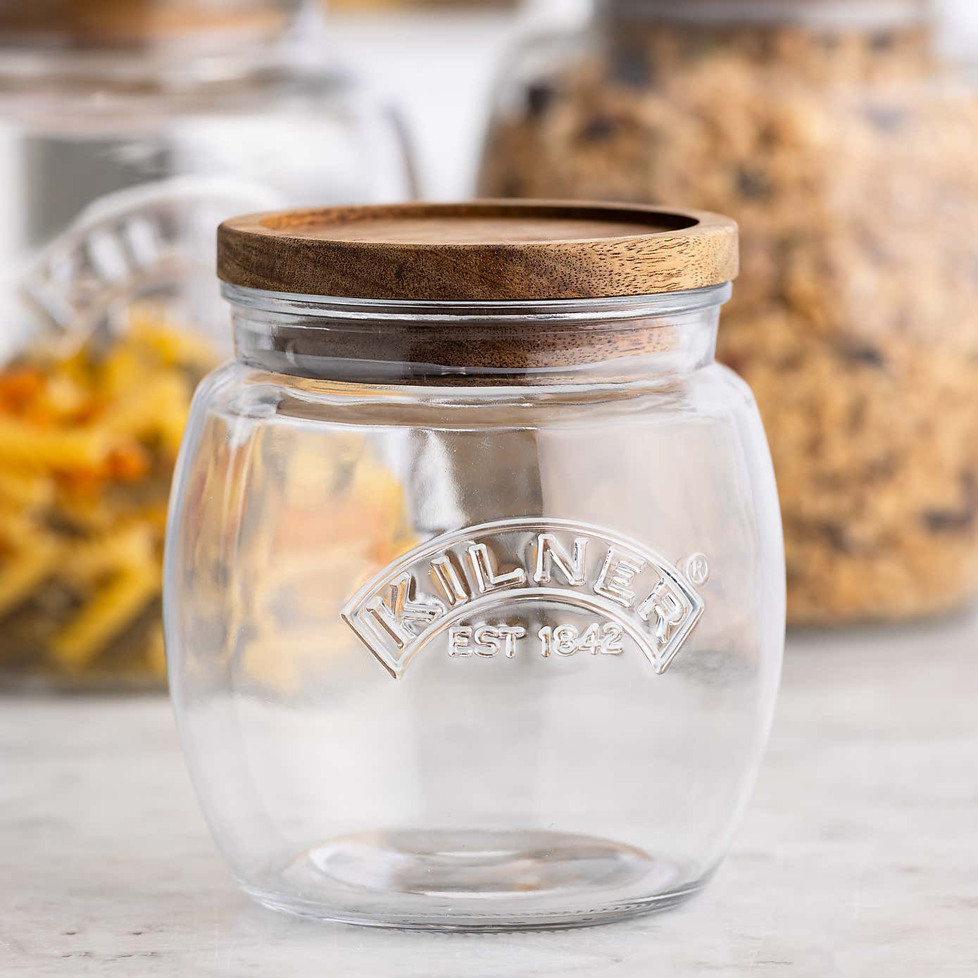 Kilner 0.85 Litre Jar with Acacia Wooden Lid