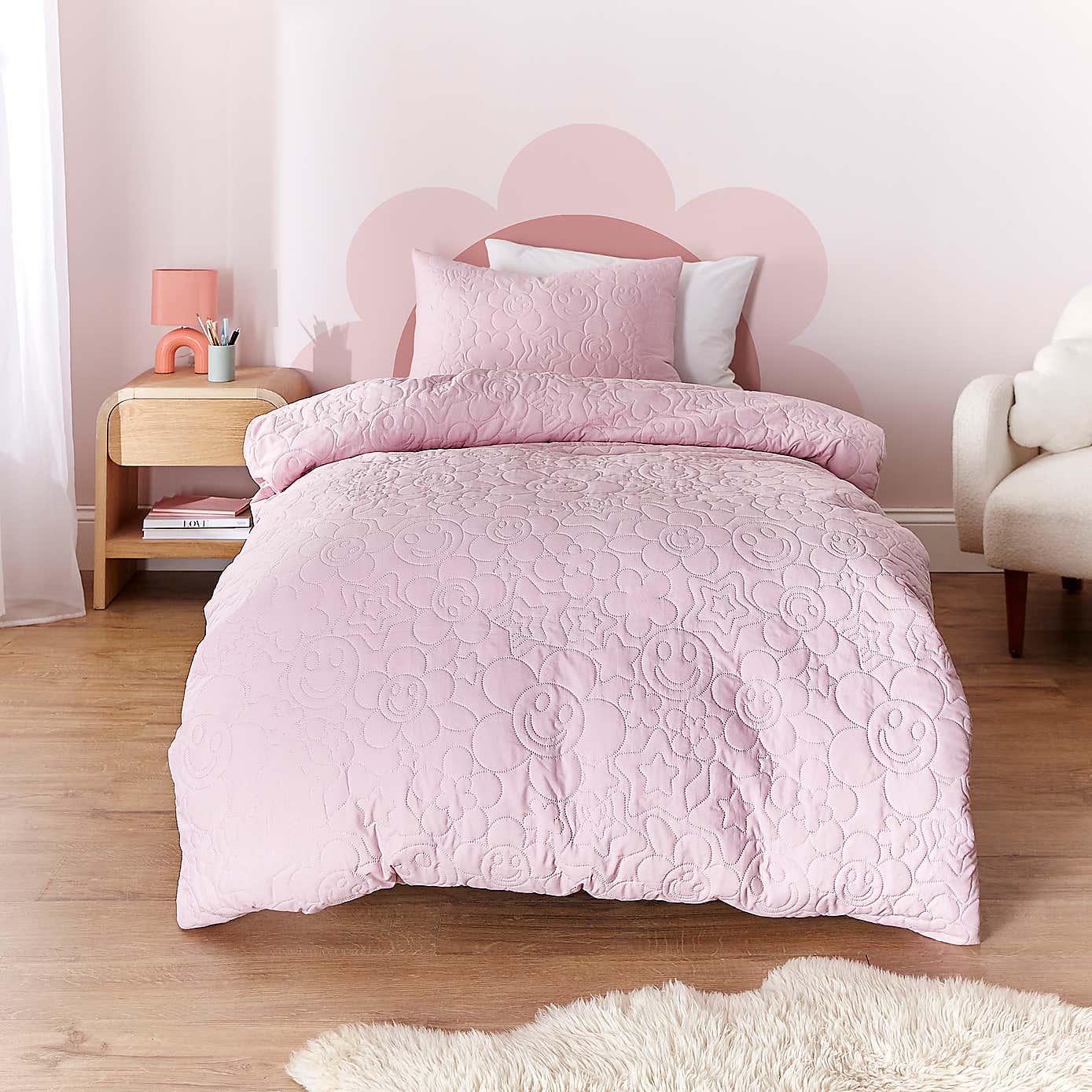 Pinsonic Smiley Single Duvet Cover and Pillowcase Set