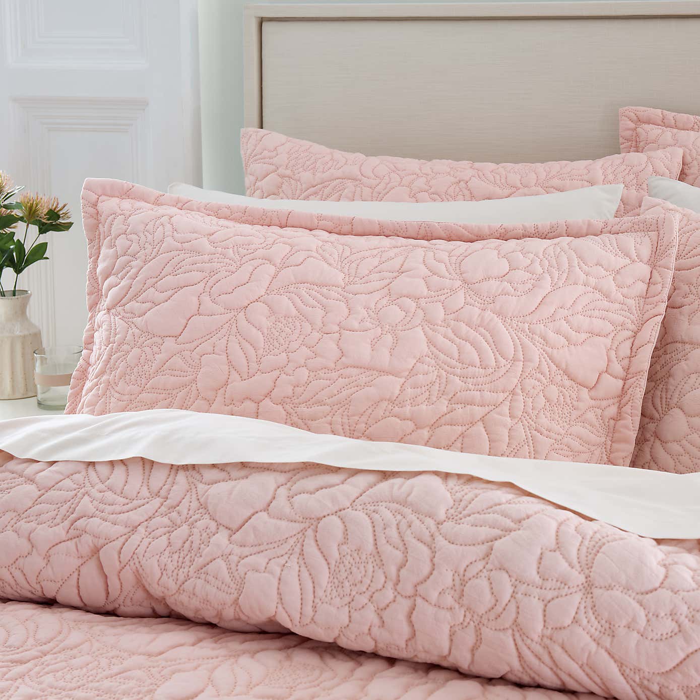 Ada Floral Oxford Pillowcase