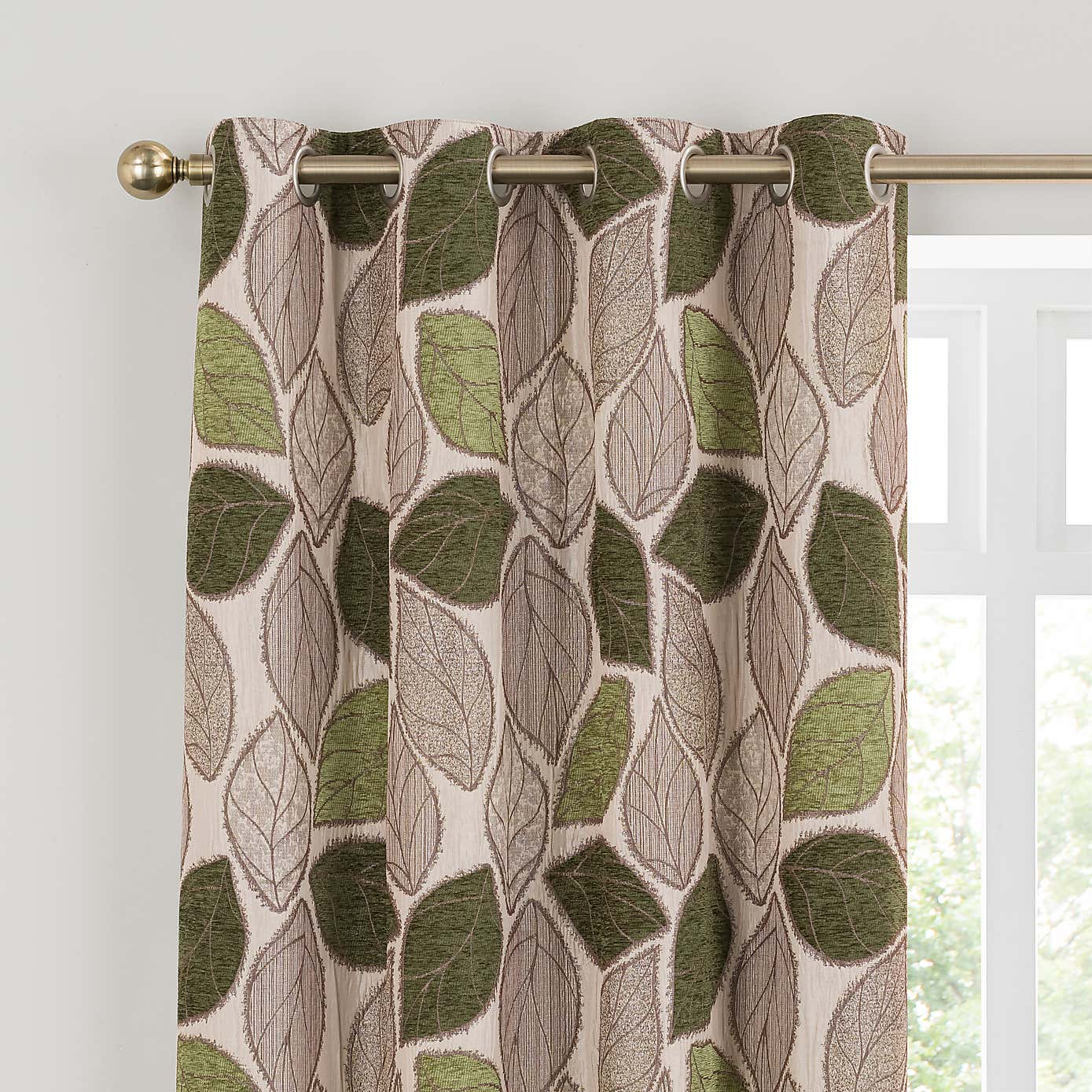Sherwood Red Eyelet Curtains