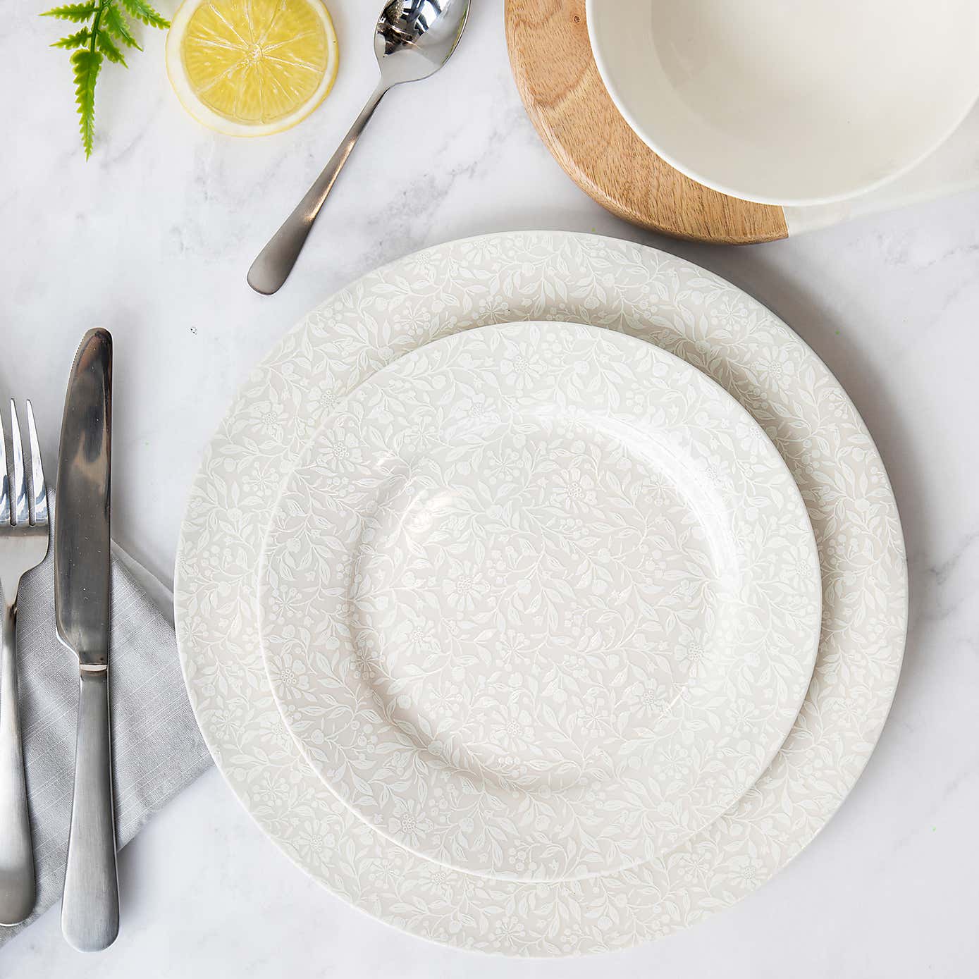Chartwell 12 Piece Dinner Set