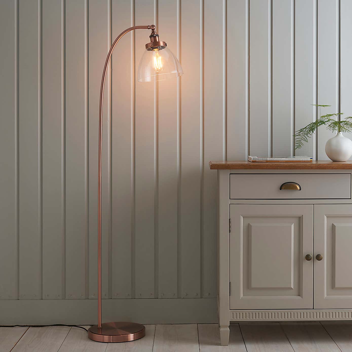 Vogue Tobermory 1 Light Floor Lamp