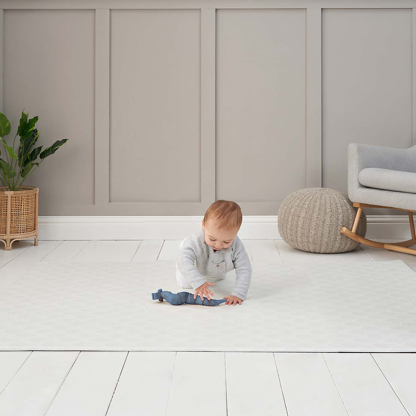 Tutti Bambini Luxury Padded XL Fan Playmat 200 x 140cm