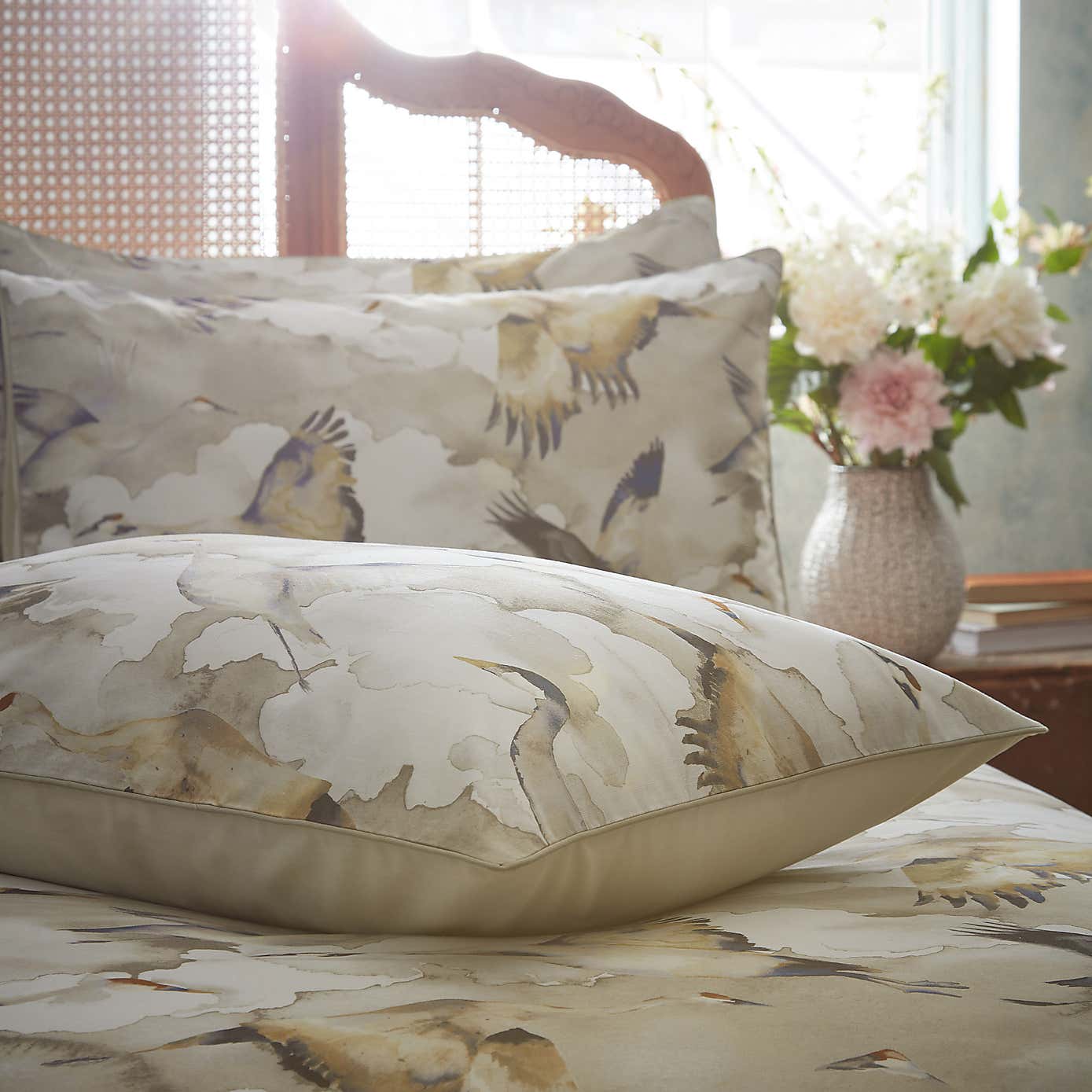 EW by Edinburgh Weavers Flyway Elegant 100% Cotton Sateen Duvet Cover & Pillowcase Set