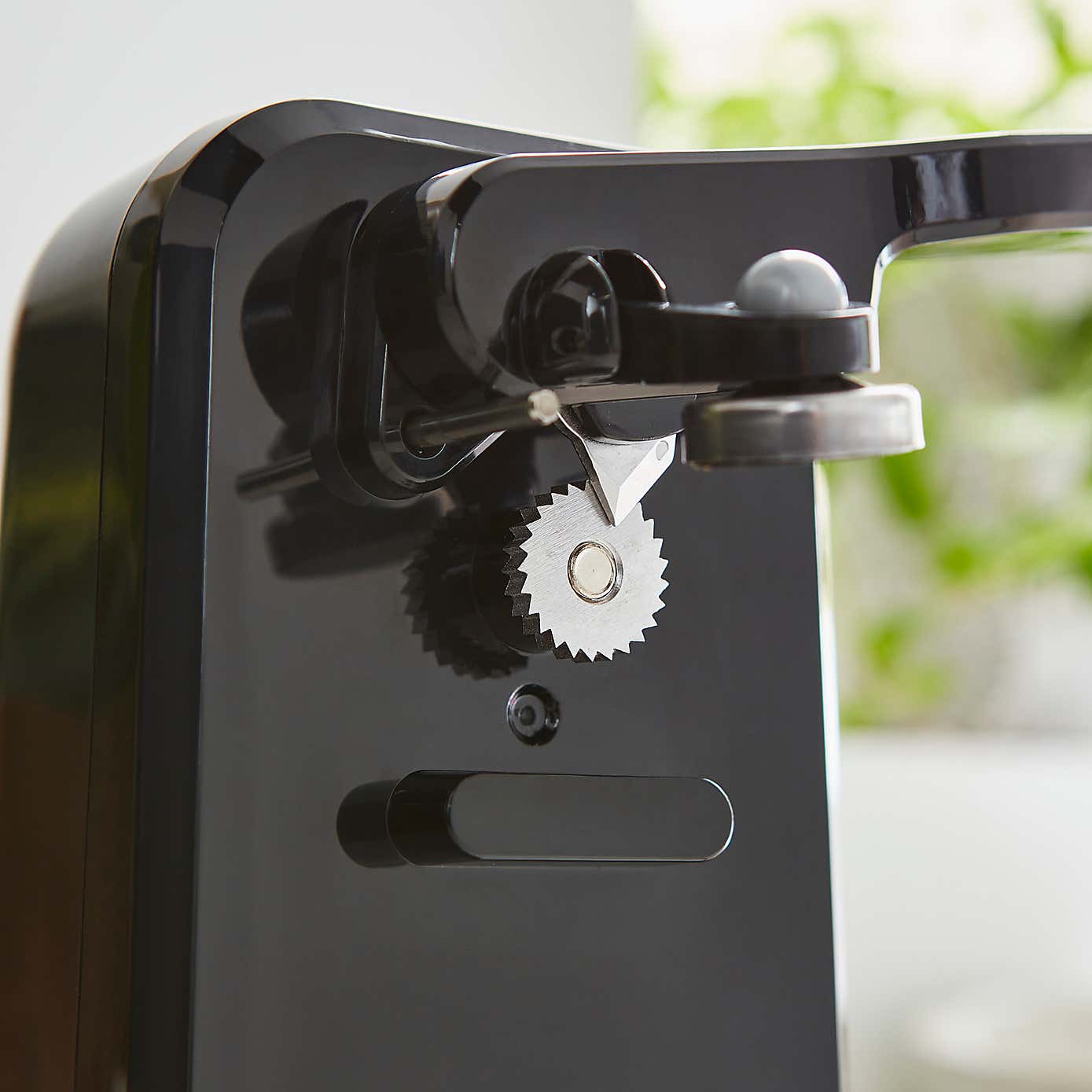 Electric Can Opener