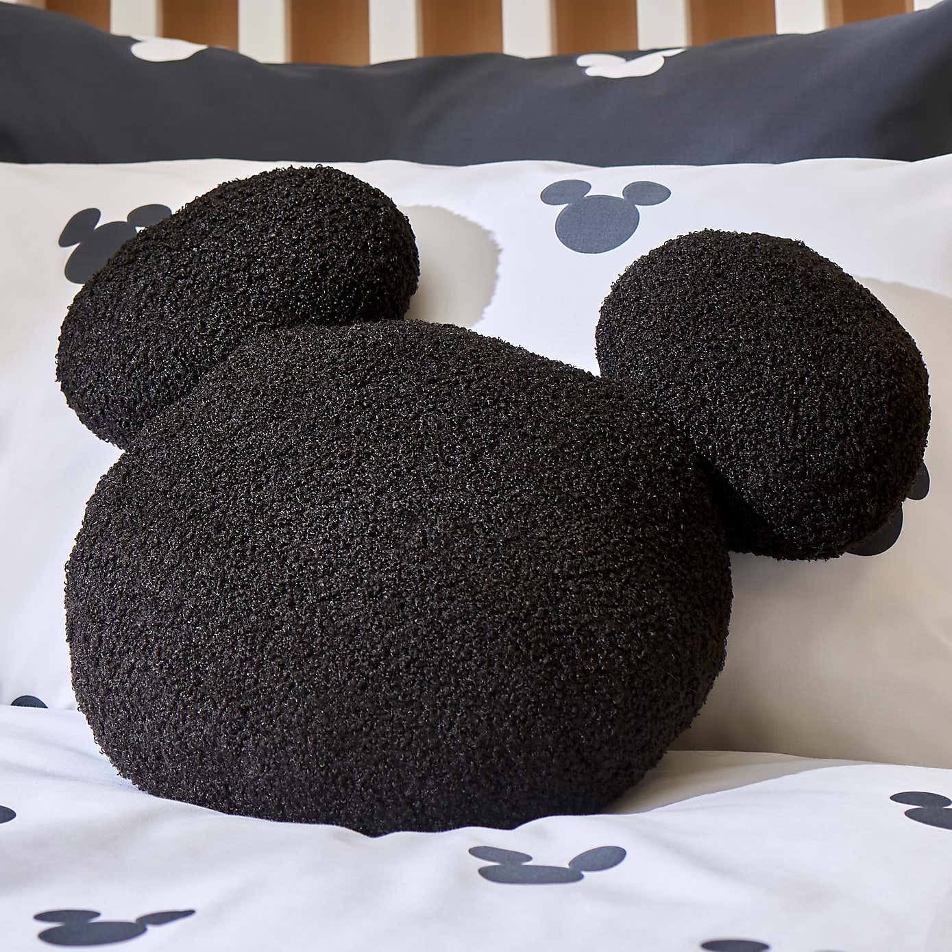 Mickey Mono 3D Head Cushion