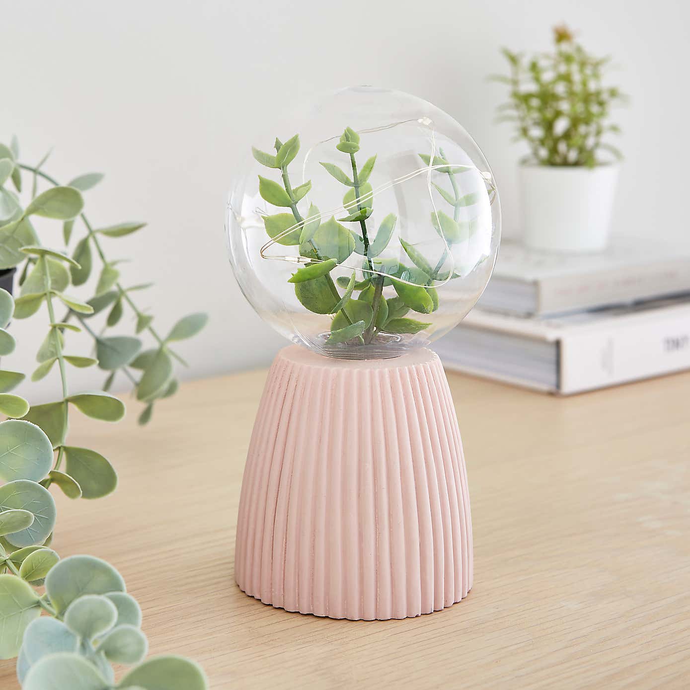 Faux Terrarium Ribbed Battery Lamp