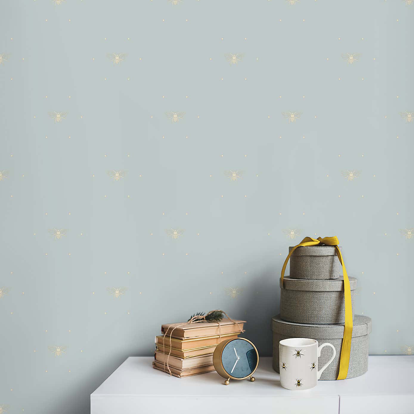 Sophie Allport Bees Silhouette Wallpaper
