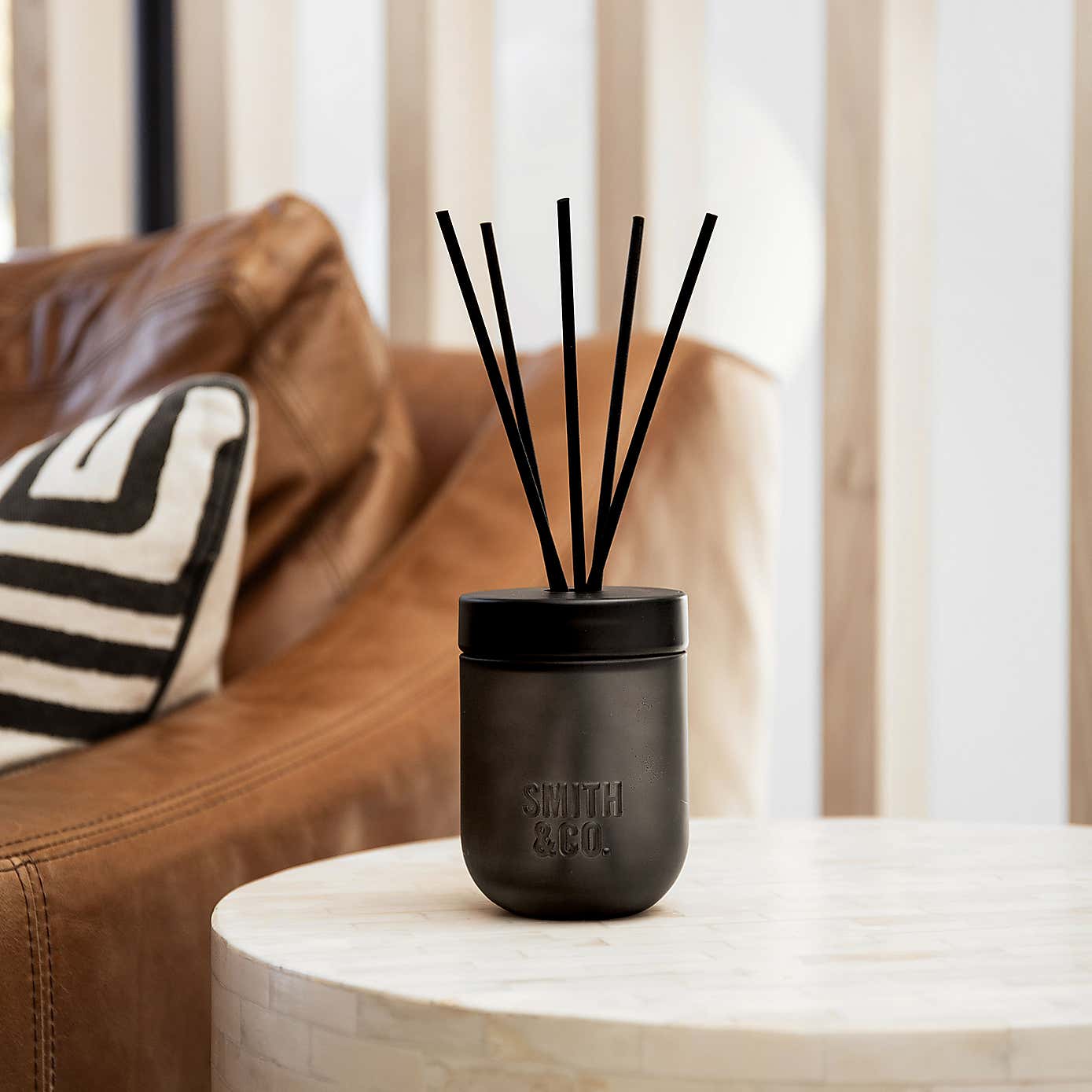 Smith & Co Tabac & Cedarwood Diffuser
