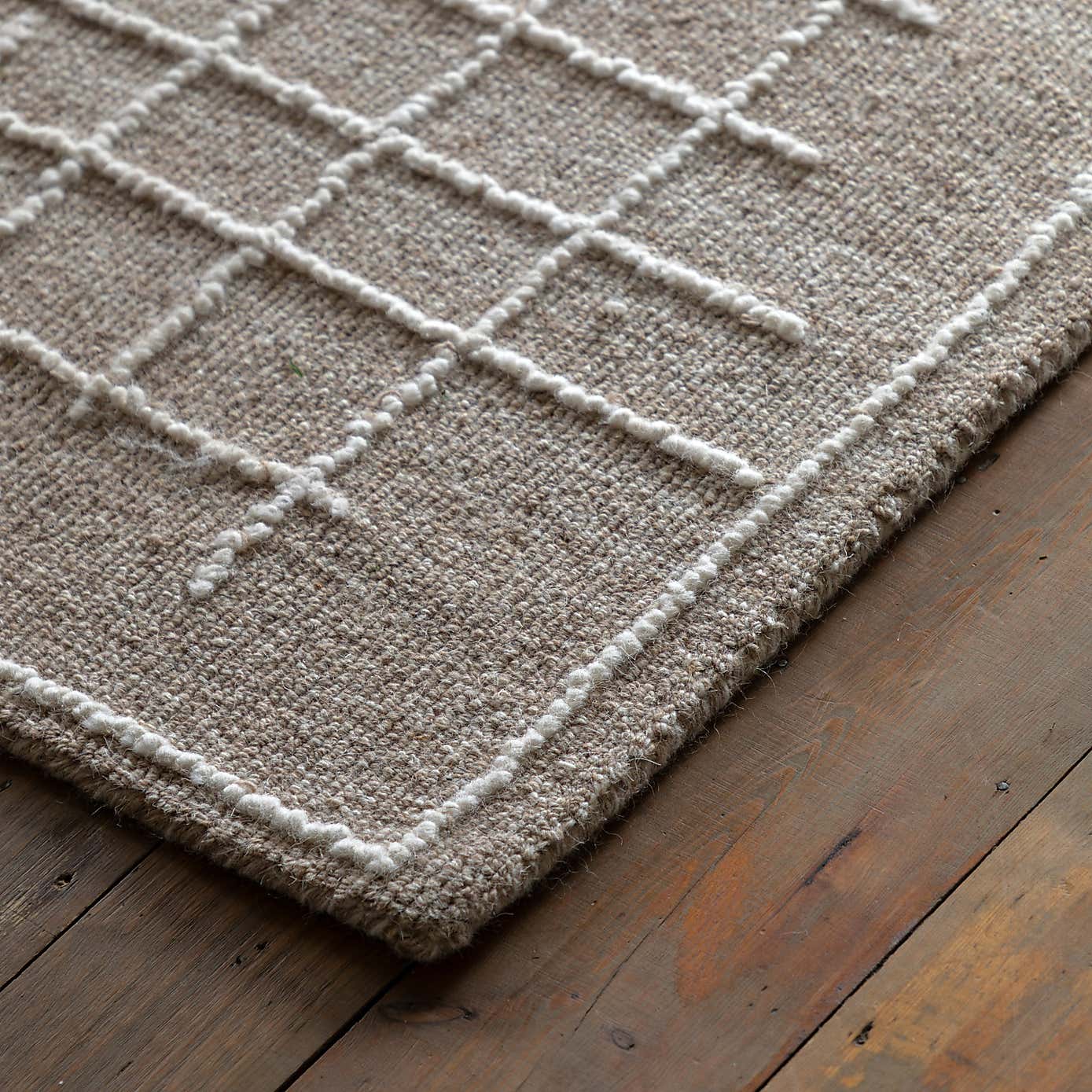 Cedar and Sage Fano Tufted Linear Rug