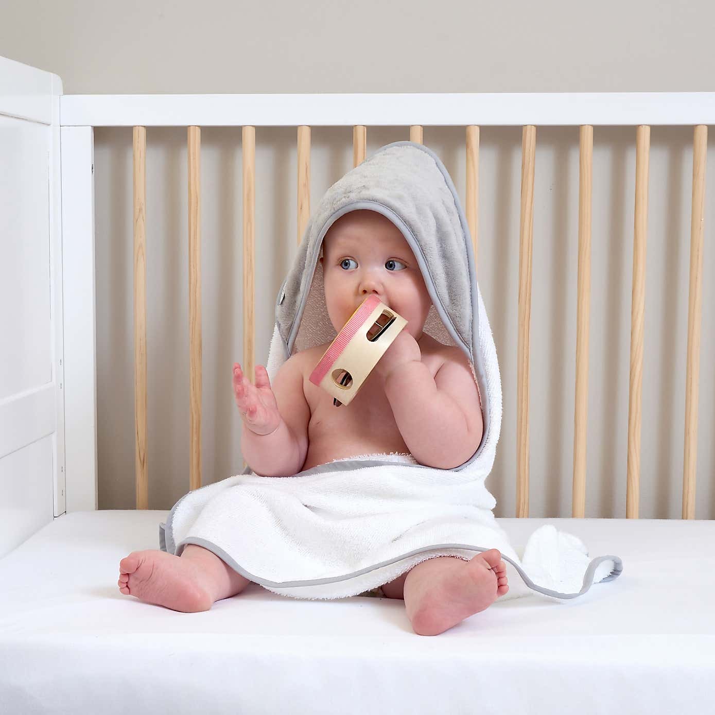Clair de Lune Marshmallow Baby Hooded Towel