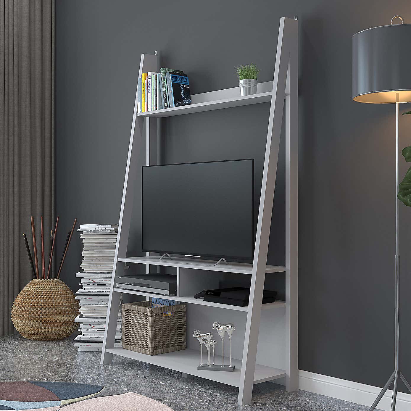 LPD Tiva Ladder Tv Unit
