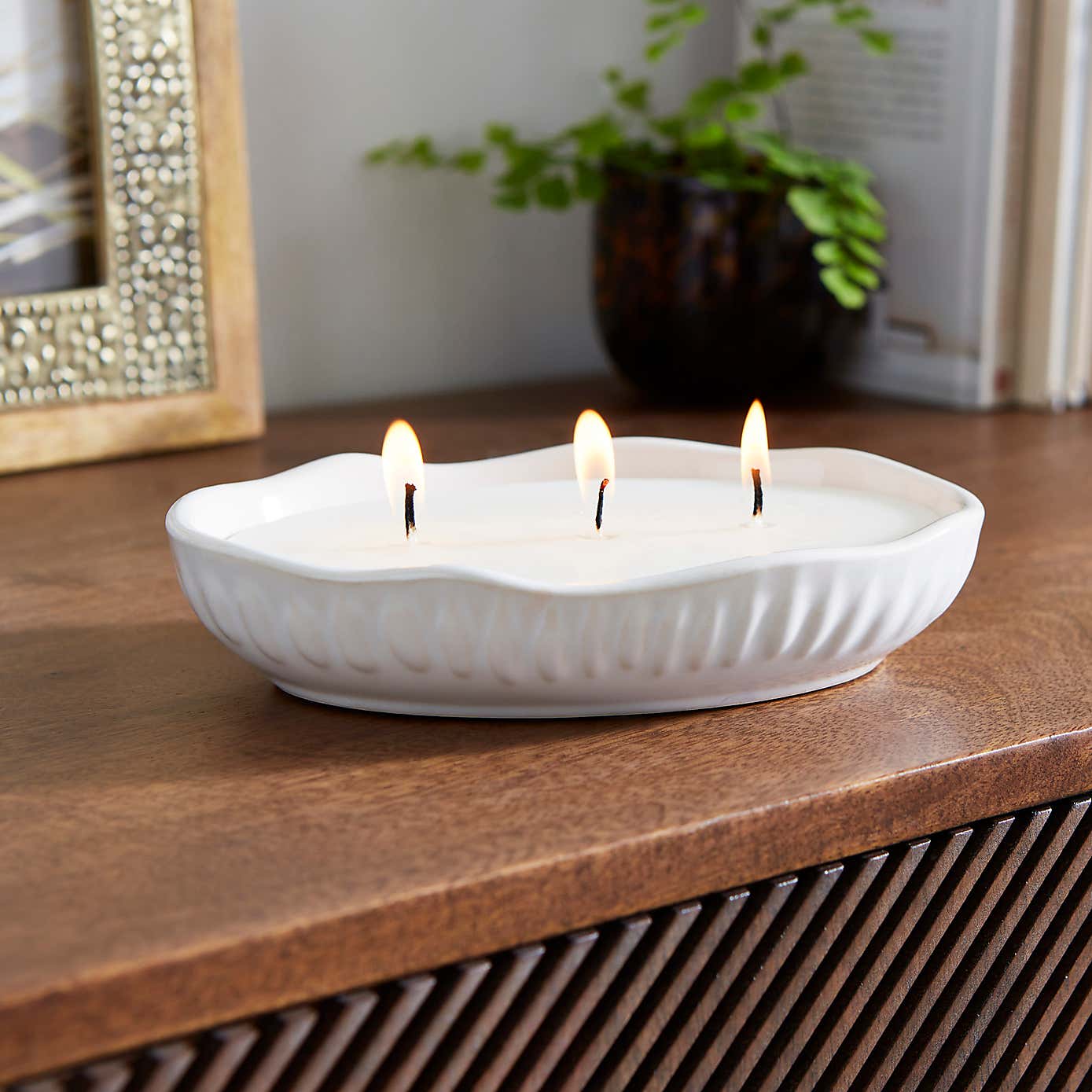 Global Zen Fig & Cedarwood Oval Multi Wick Candle