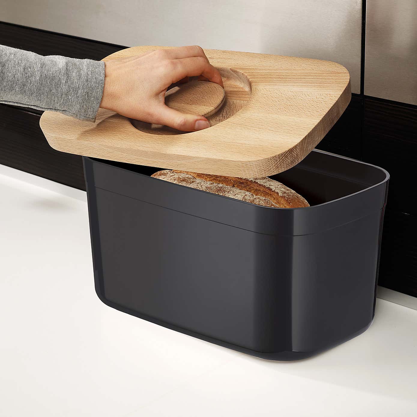 Joseph Joseph Bread Bin with Cutting Board Lid